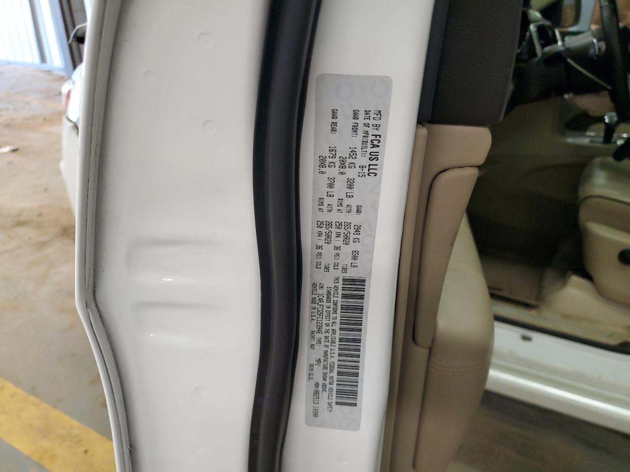 1C4RJFCG5FC123946 2015 Jeep Grand Cherokee Overland