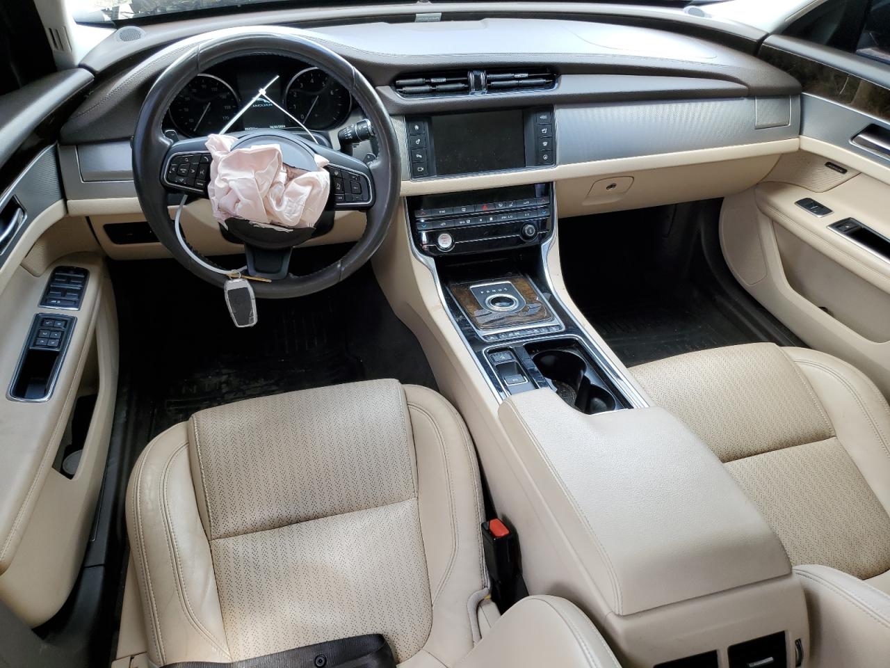 SAJBE4BVXGCY08456 2016 Jaguar Xf Prestige