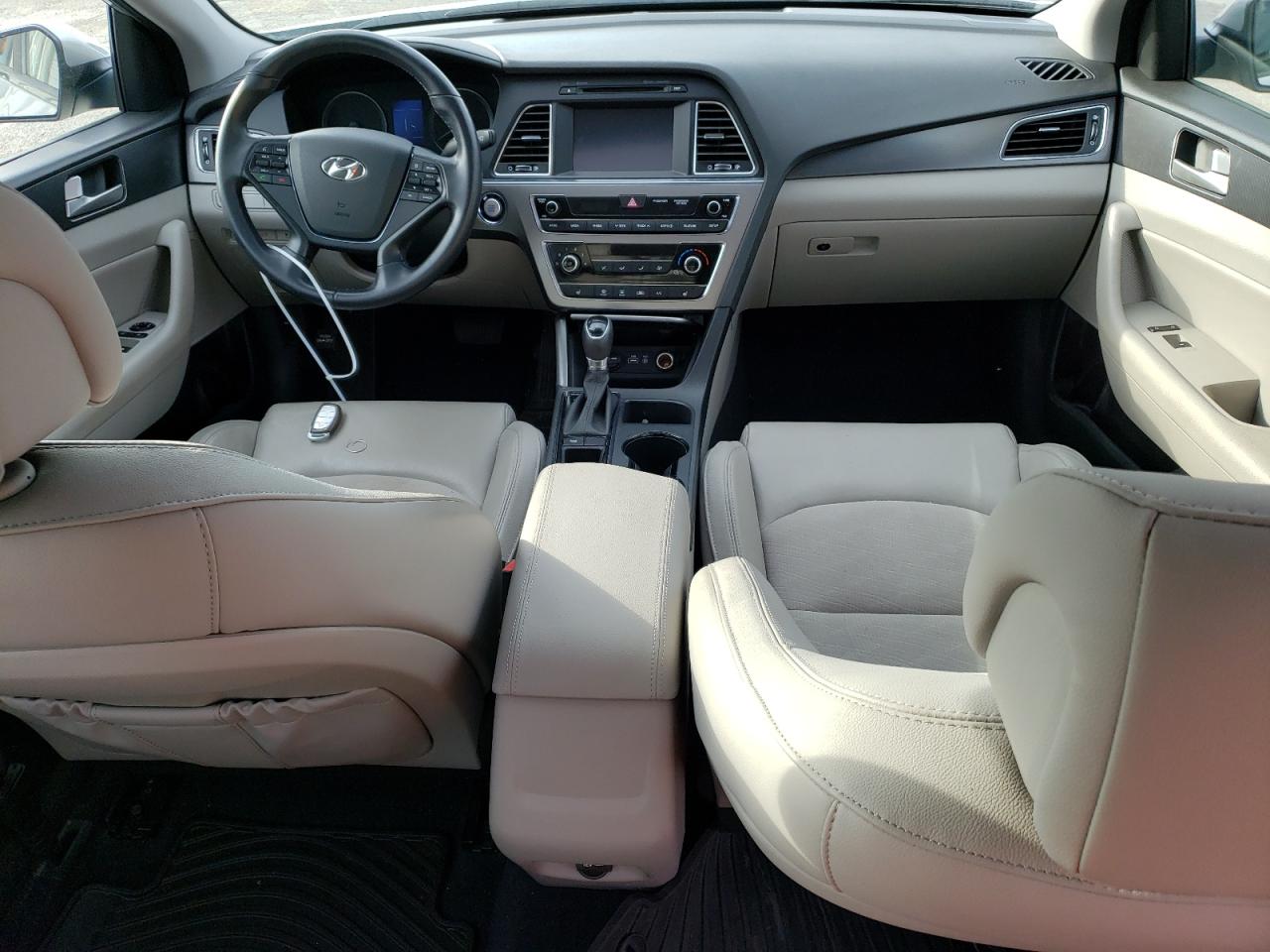 5NPE34AF7HH585228 2017 Hyundai Sonata Sport