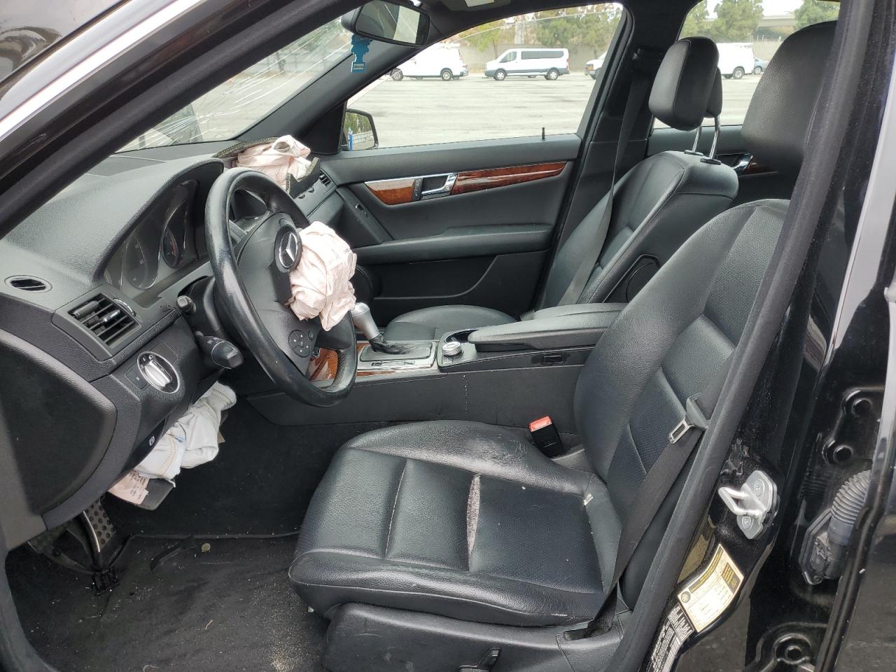 WDDGF5EB0BA507178 2011 Mercedes-Benz C 300