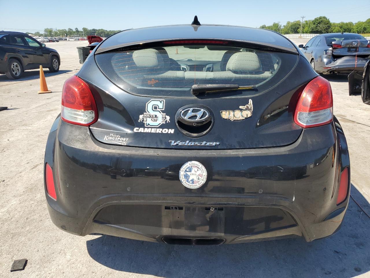 2012 Hyundai Veloster vin: KMHTC6AD0CU027197