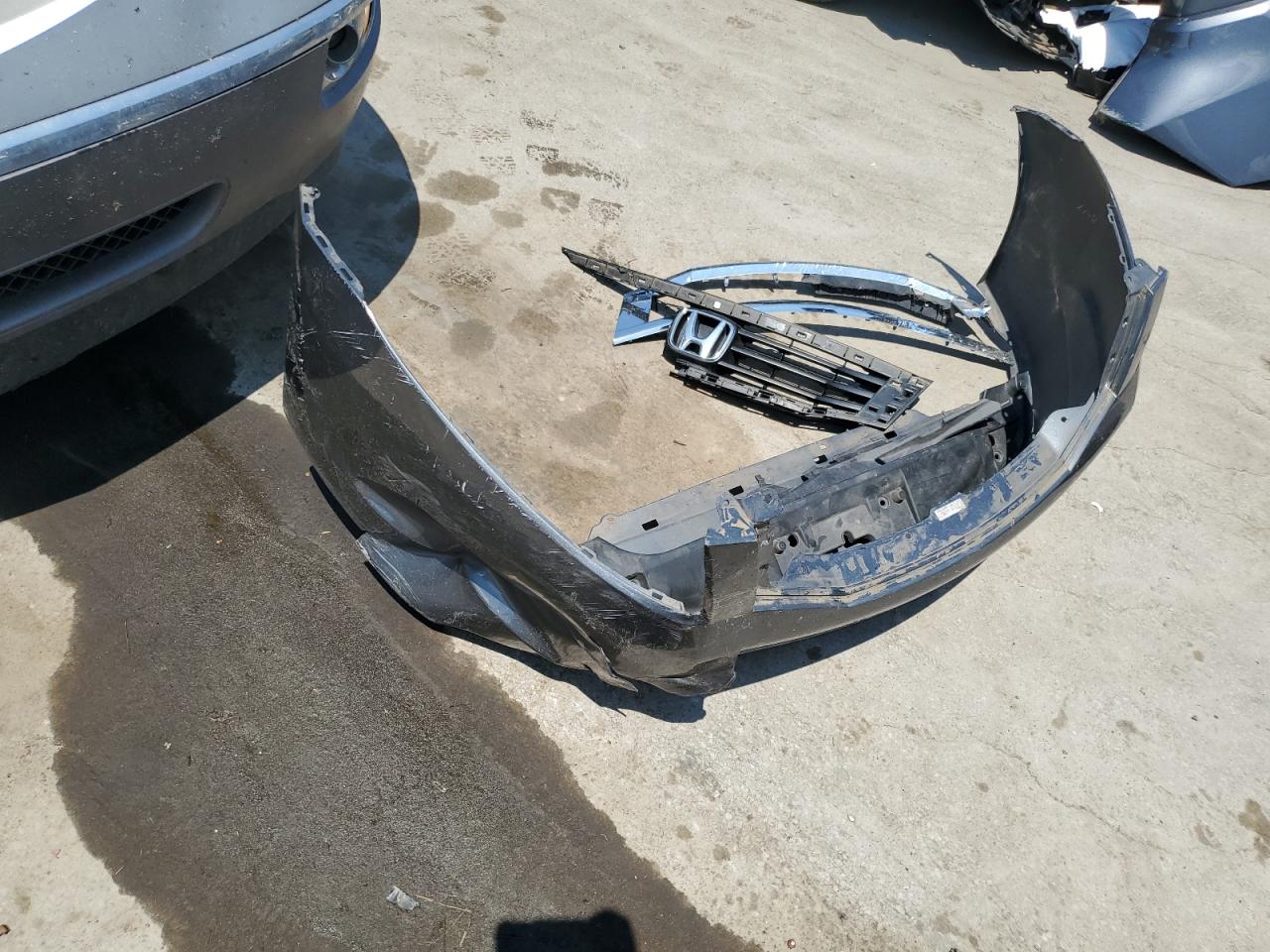 1HGCP26429A121104 2009 Honda Accord Lxp