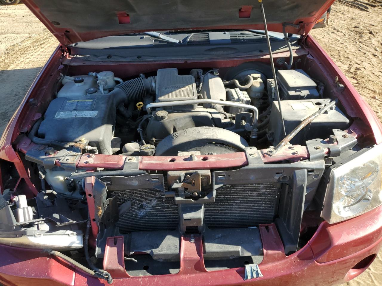 1GKDT13S742100011 2004 GMC Envoy