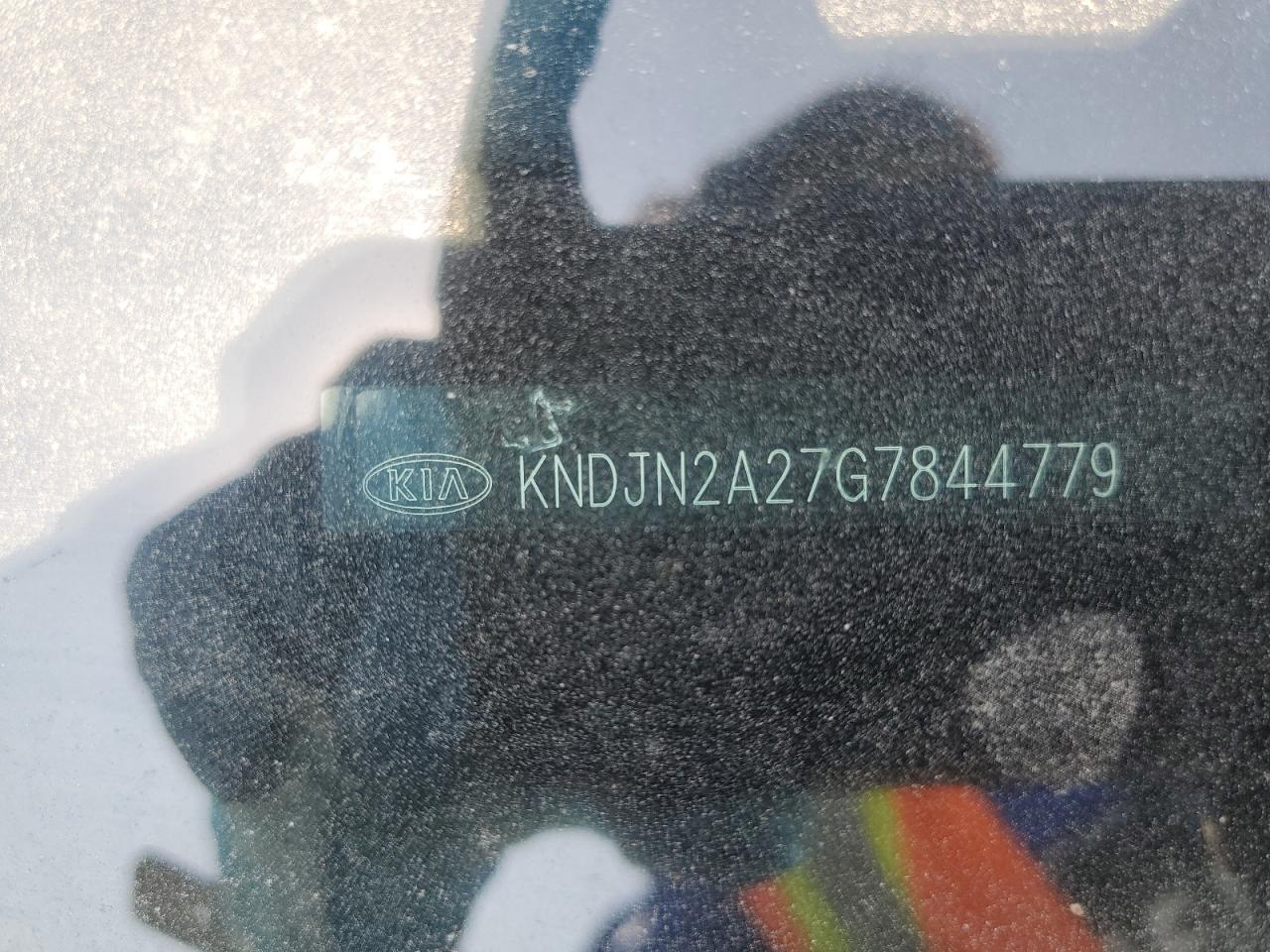 KNDJN2A27G7844779 2016 Kia Soul
