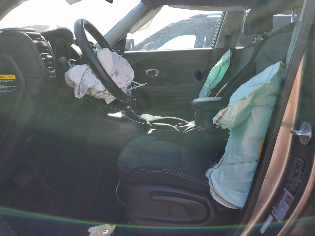 KNDJP3A5XJ7577851 2018 Kia Soul +