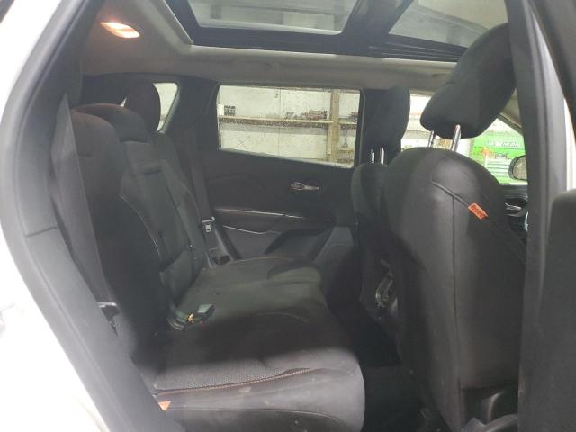 2016 JEEP CHEROKEE 1C4PJLCB0GW369250