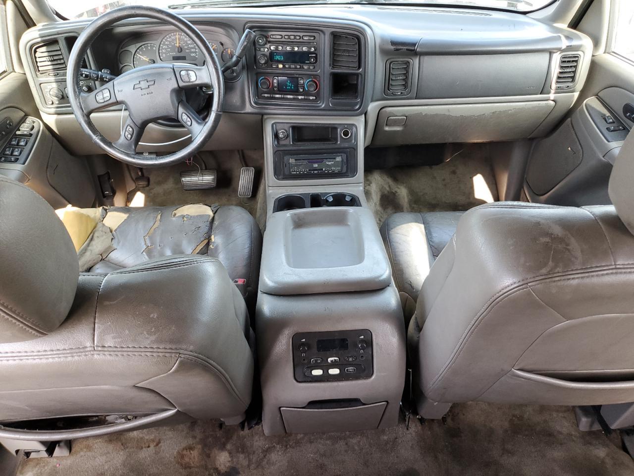 1GNEC13T94R227933 2004 Chevrolet Tahoe C1500