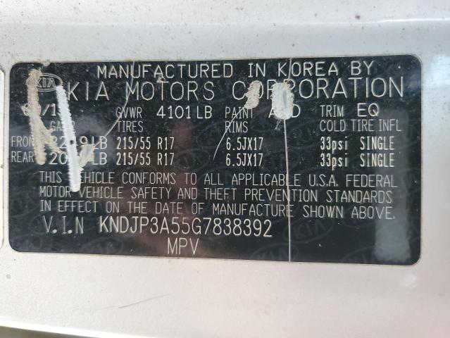 2016 KIA SOUL + - KNDJP3A55G7838392