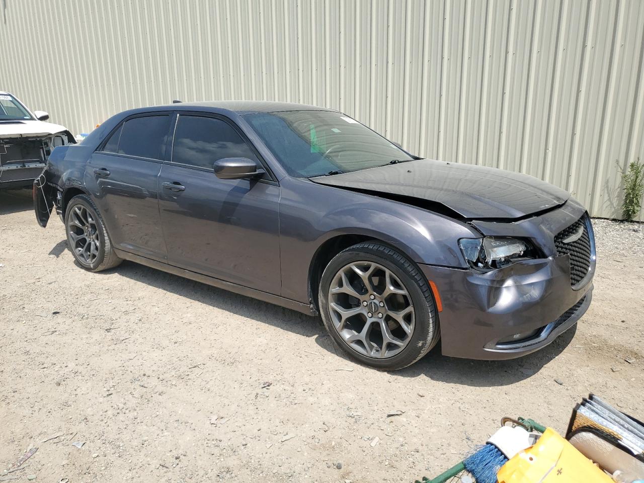 2C3CCABG6GH278111 2016 Chrysler 300 S