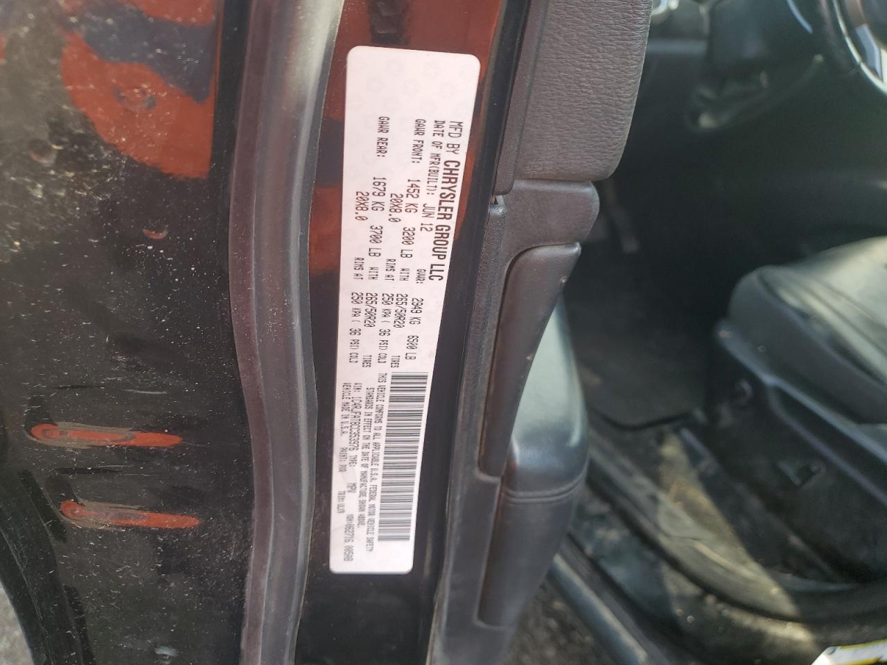 1C4RJFAT8CC353976 2012 Jeep Grand Cherokee Laredo