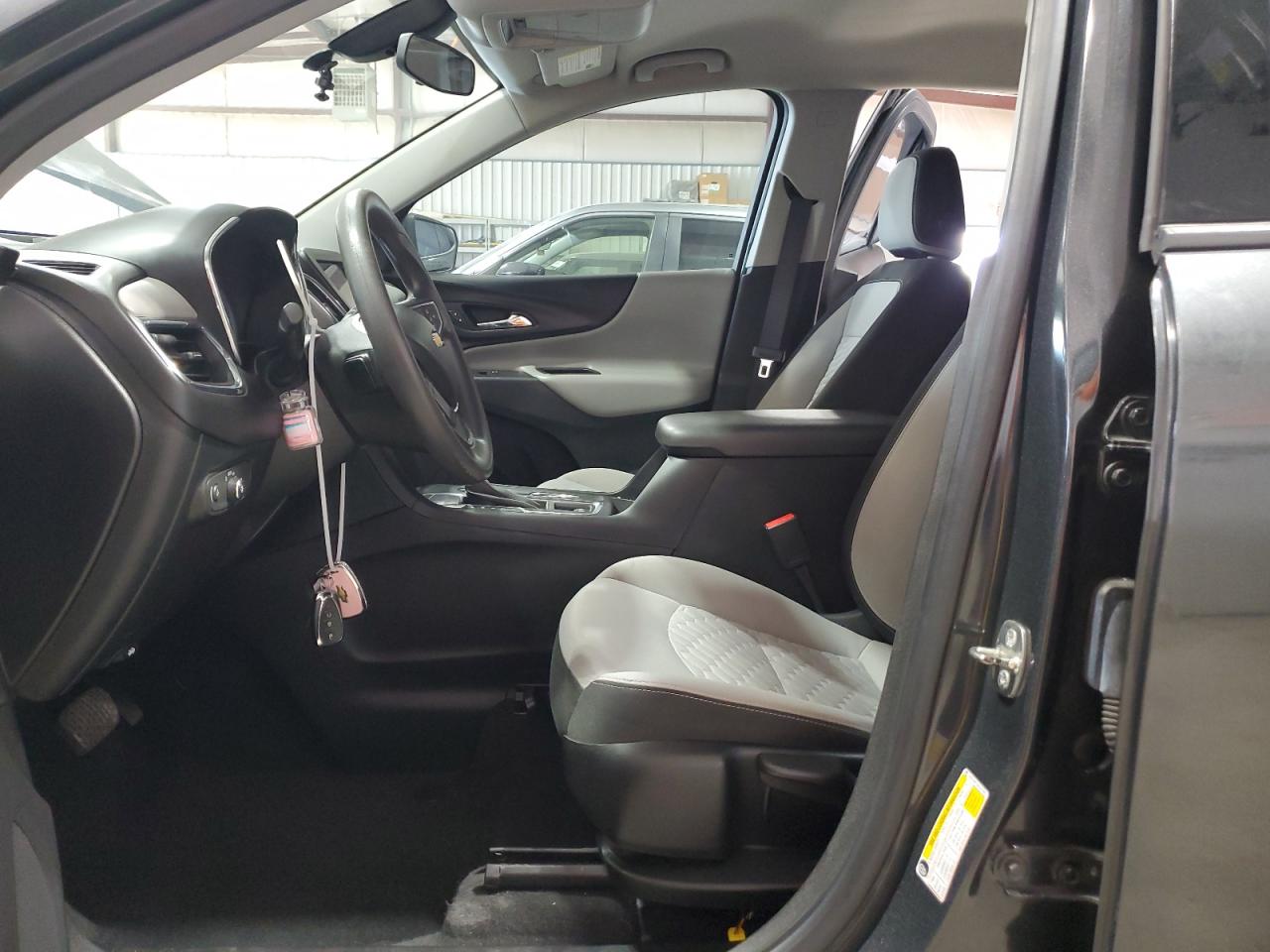 2GNAXHEV3K6207809 2019 Chevrolet Equinox Ls