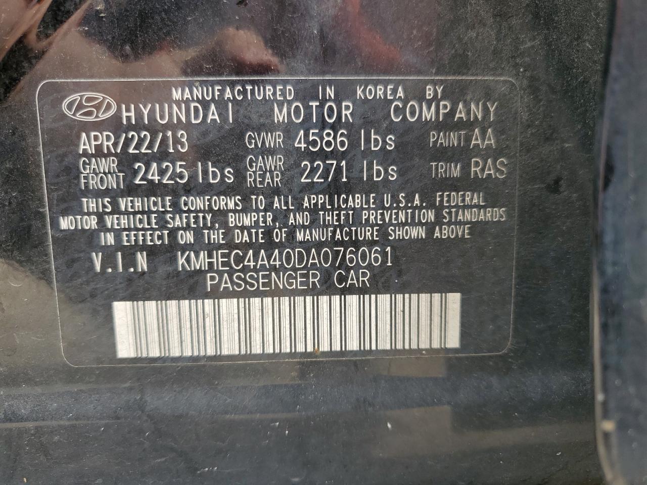 2013 Hyundai Sonata Hybrid vin: KMHEC4A40DA076061