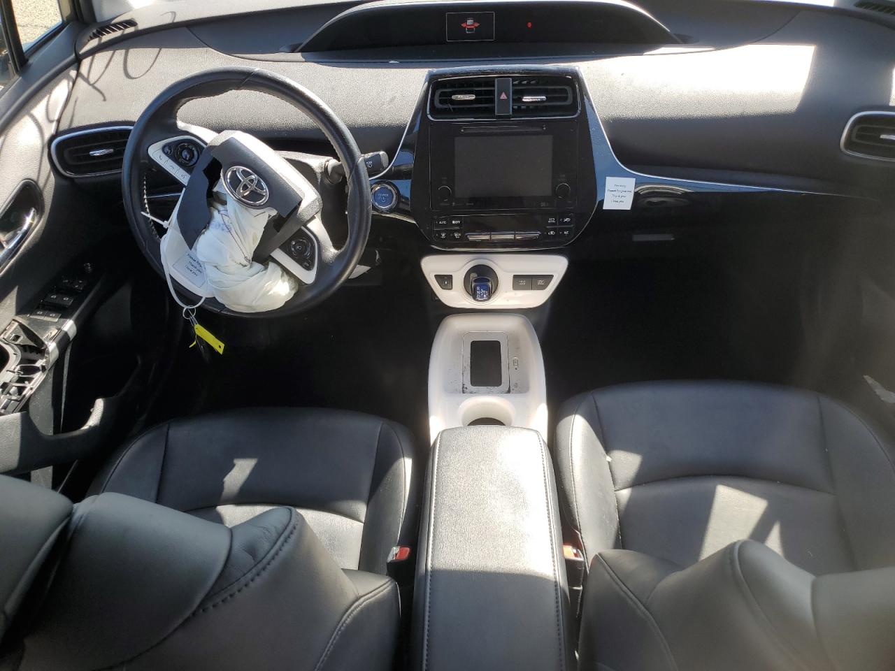 JTDKARFU0G3022559 2016 Toyota Prius