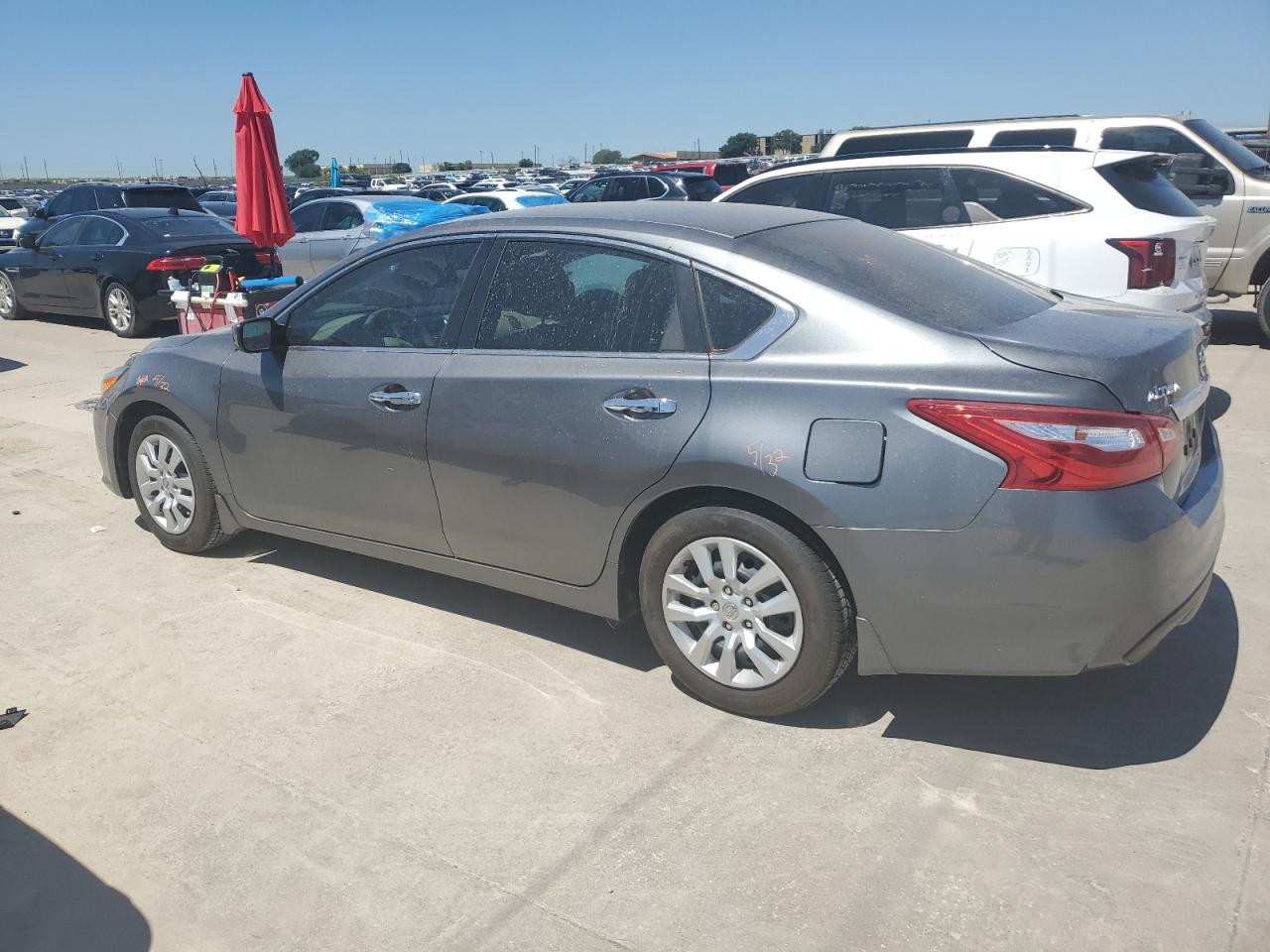 1N4AL3AP2GN318505 2016 Nissan Altima 2.5