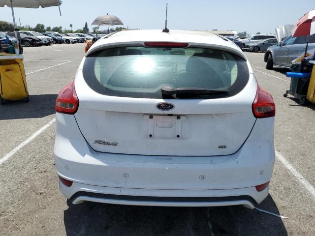 2016 Ford Focus Se VIN: 1FADP3K22GL380132 Lot: 59449494