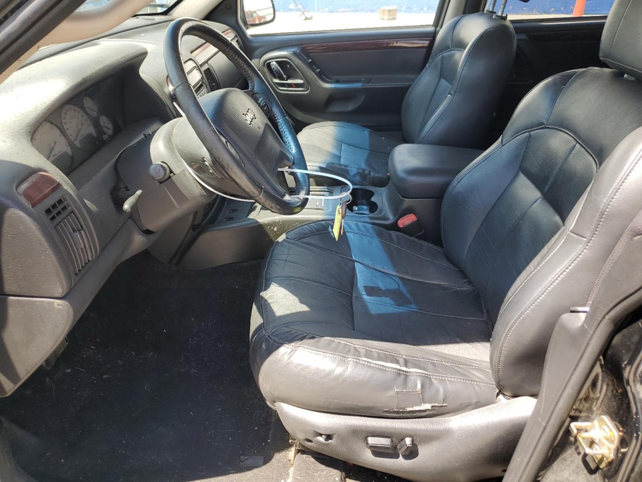 1J4GW58N94C145627 2004 Jeep Grand Cherokee Limited