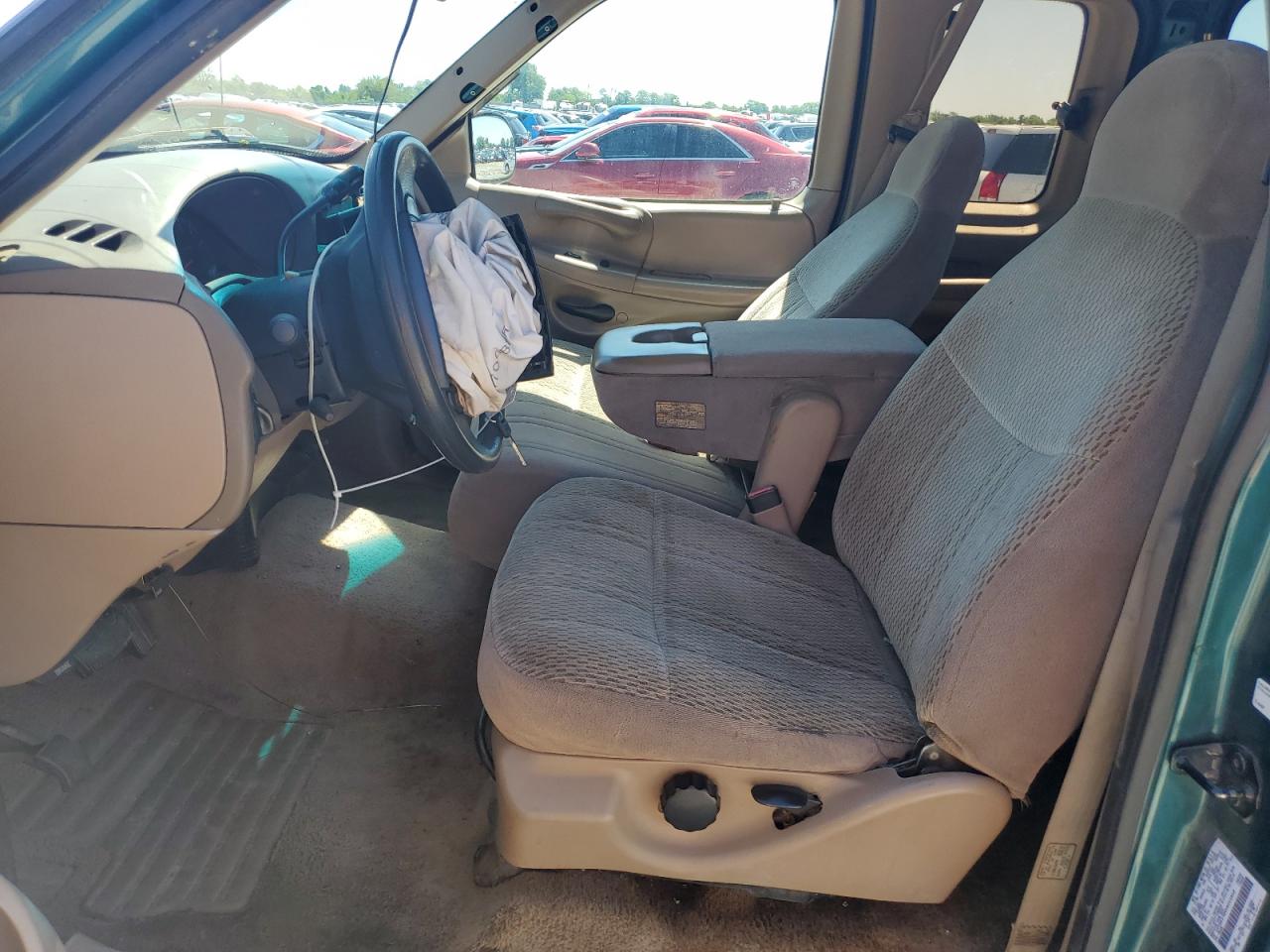 1FTDX1724VKC10512 1997 Ford F150