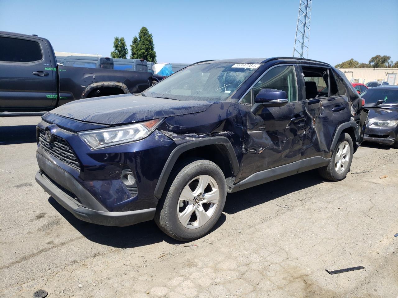 2021 Toyota Rav4 Xle vin: 2T3W1RFV0MW137293