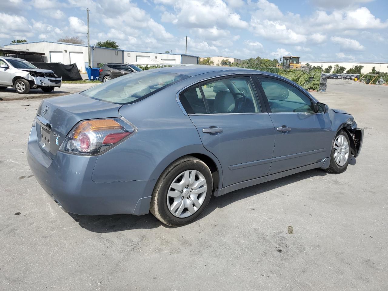 1N4AL2APXAN445620 2010 Nissan Altima Base