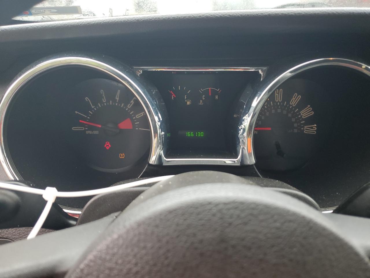 1ZVHT80NX85172066 2008 Ford Mustang