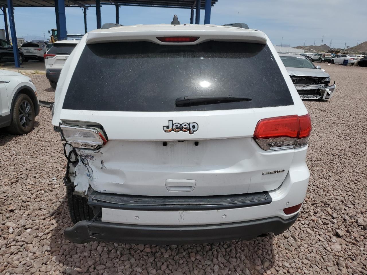 1C4RJEAG0FC219724 2015 Jeep Grand Cherokee Laredo