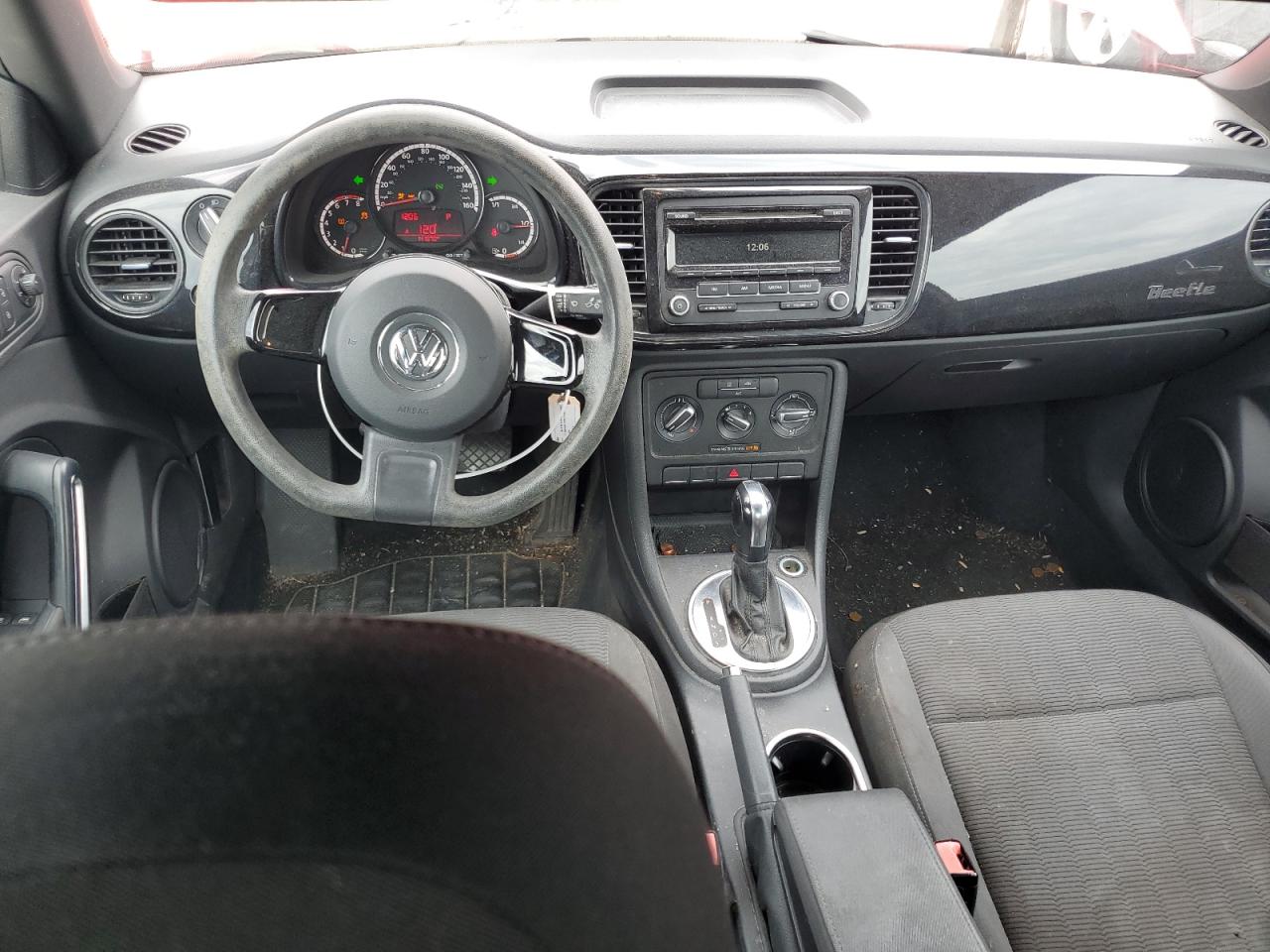 3VWFP7AT5EM627673 2014 Volkswagen Beetle