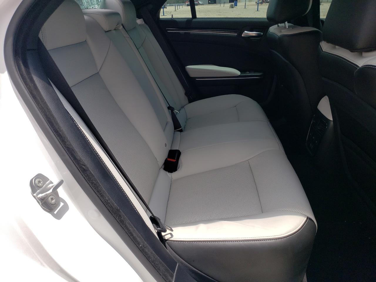 2C3CCABG7MH657646 2021 Chrysler 300 S