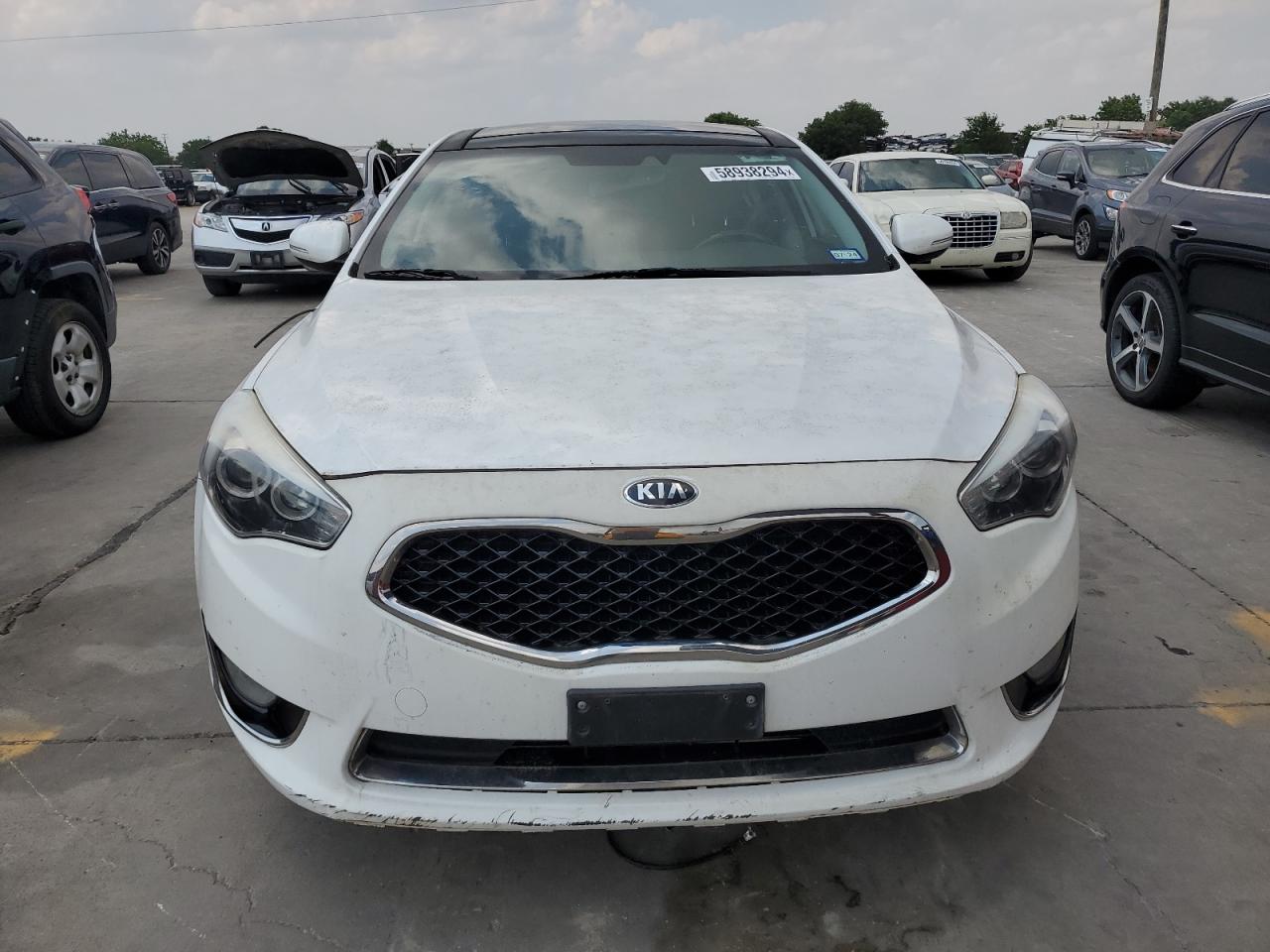 2015 Kia Cadenza Premium vin: KNALN4D79F5178544