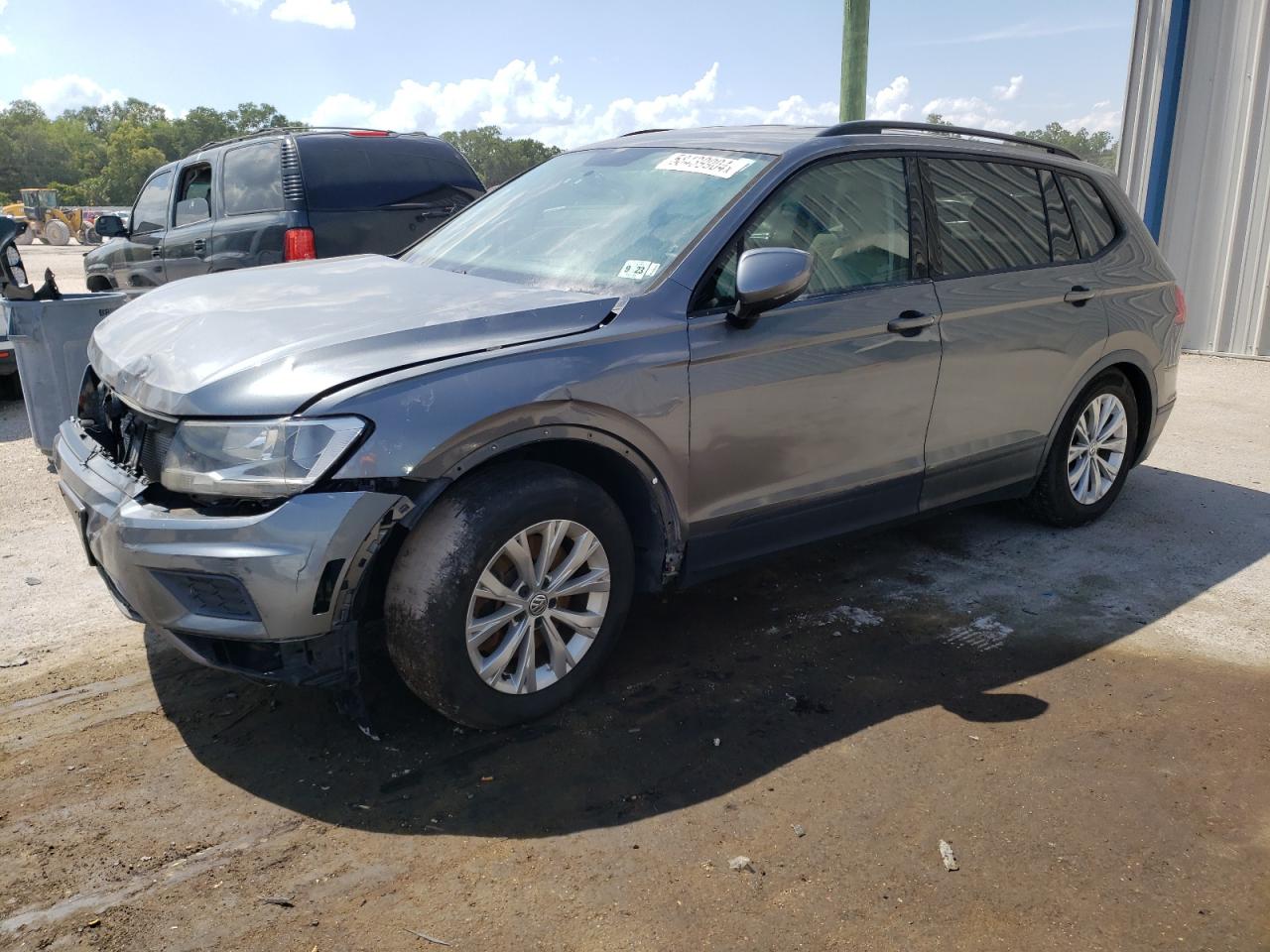 3VV0B7AX2JM132644 2018 Volkswagen Tiguan S