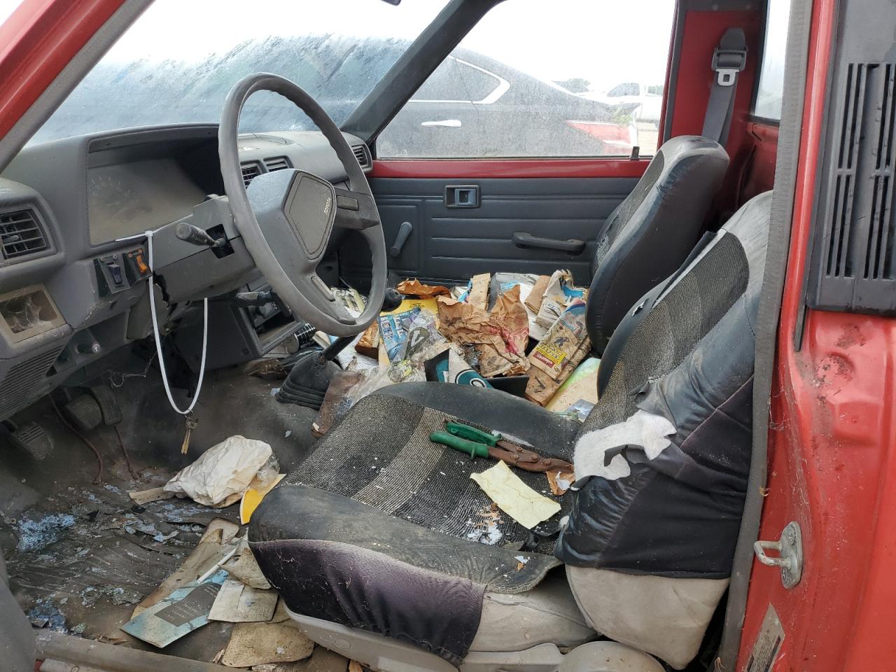 JT4RN50R3J0350762 1988 Toyota Pickup 1/2 Ton Rn50