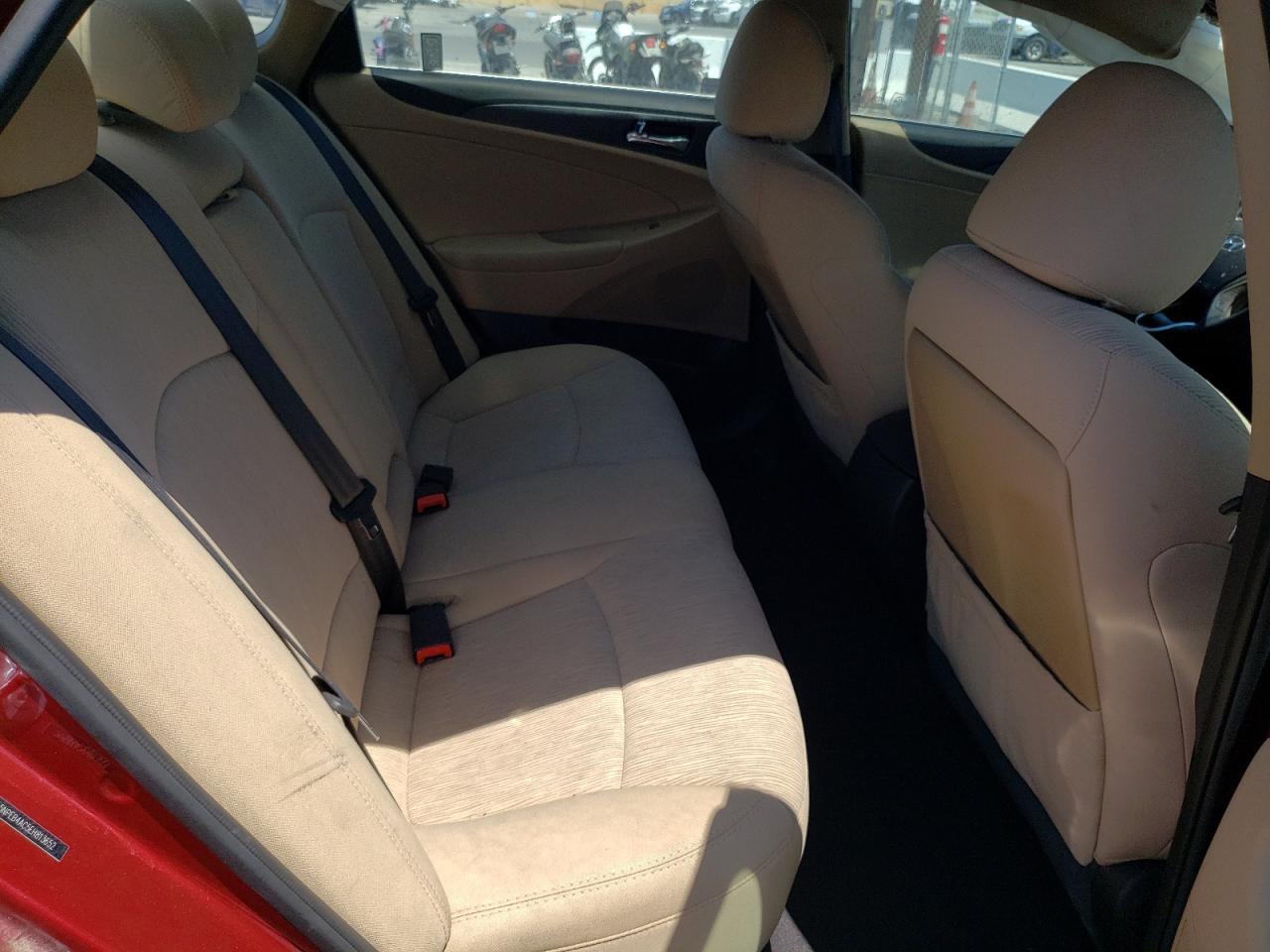 5NPEB4AC5EH813652 2014 Hyundai Sonata Gls