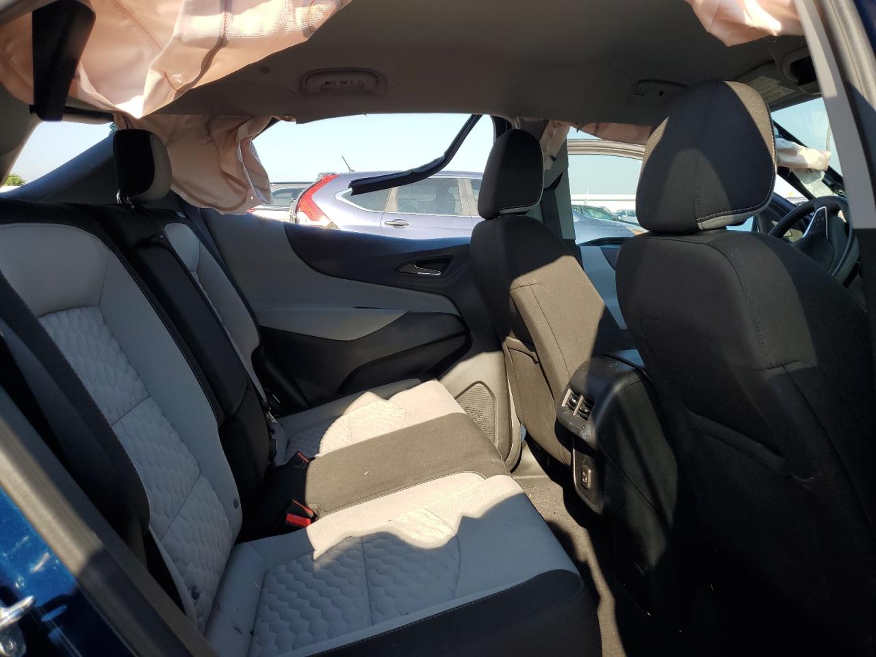 2GNAXJEV3L6156059 2020 Chevrolet Equinox Lt