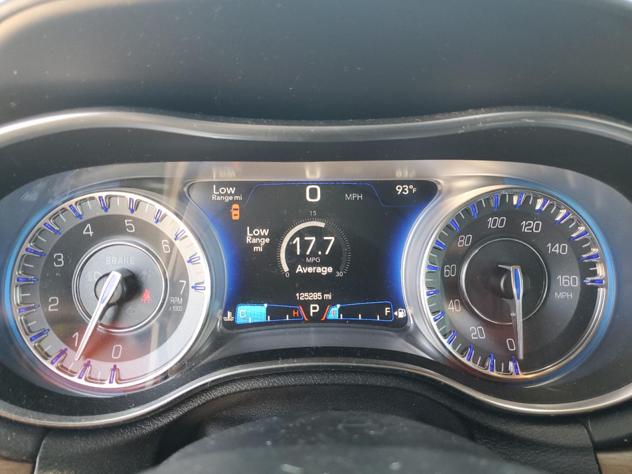 2C3CCAPT5FH743630 2015 Chrysler 300C Platinum