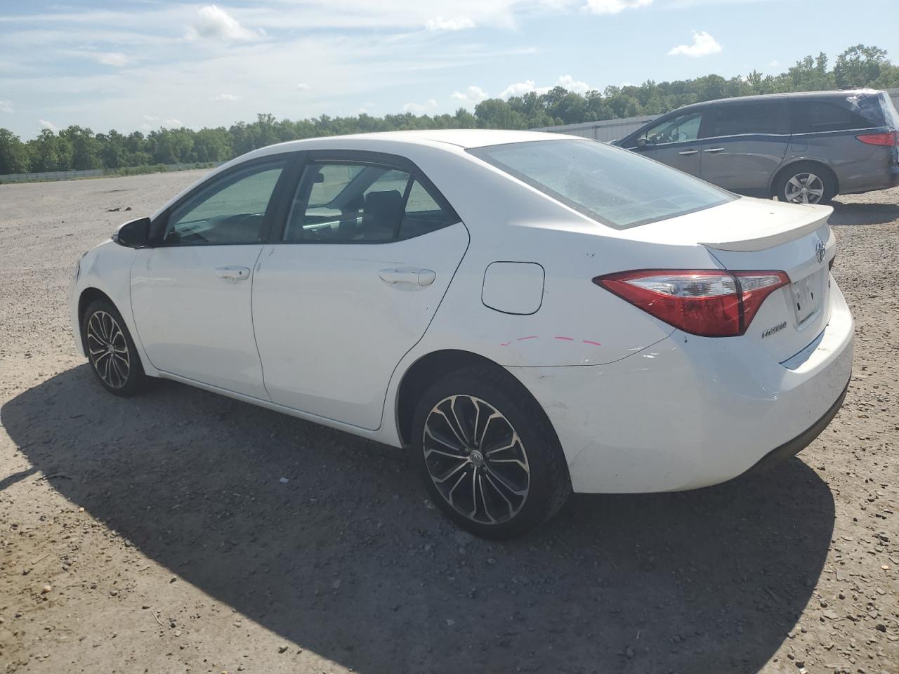 5YFBURHE8GP425824 2016 Toyota Corolla L