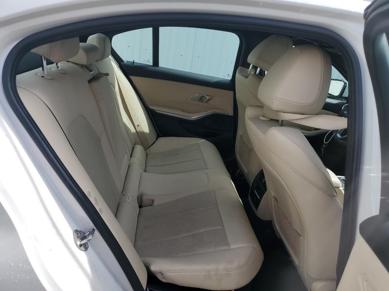 3MW5P7J03N8C65577 2022 BMW 330E