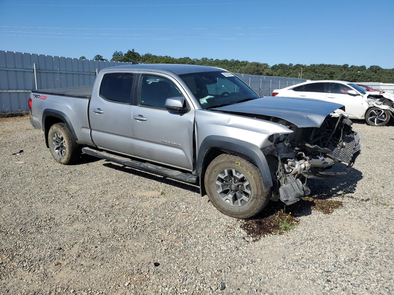 2018 Toyota Tacoma Double Cab vin: 3TMDZ5BN8JM036482