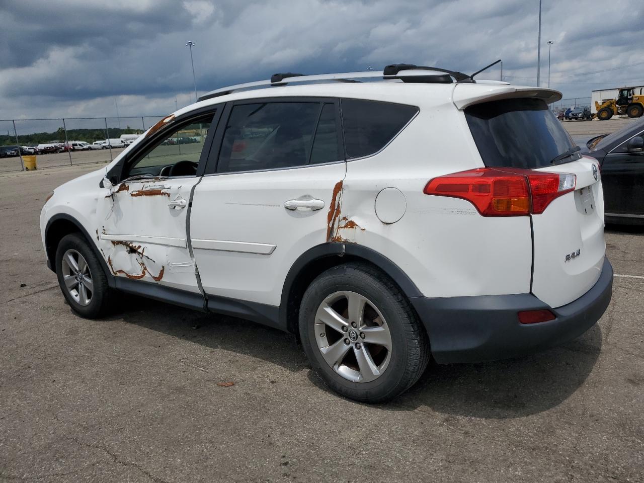 2015 Toyota Rav4 Xle vin: 2T3WFREV1FW208586