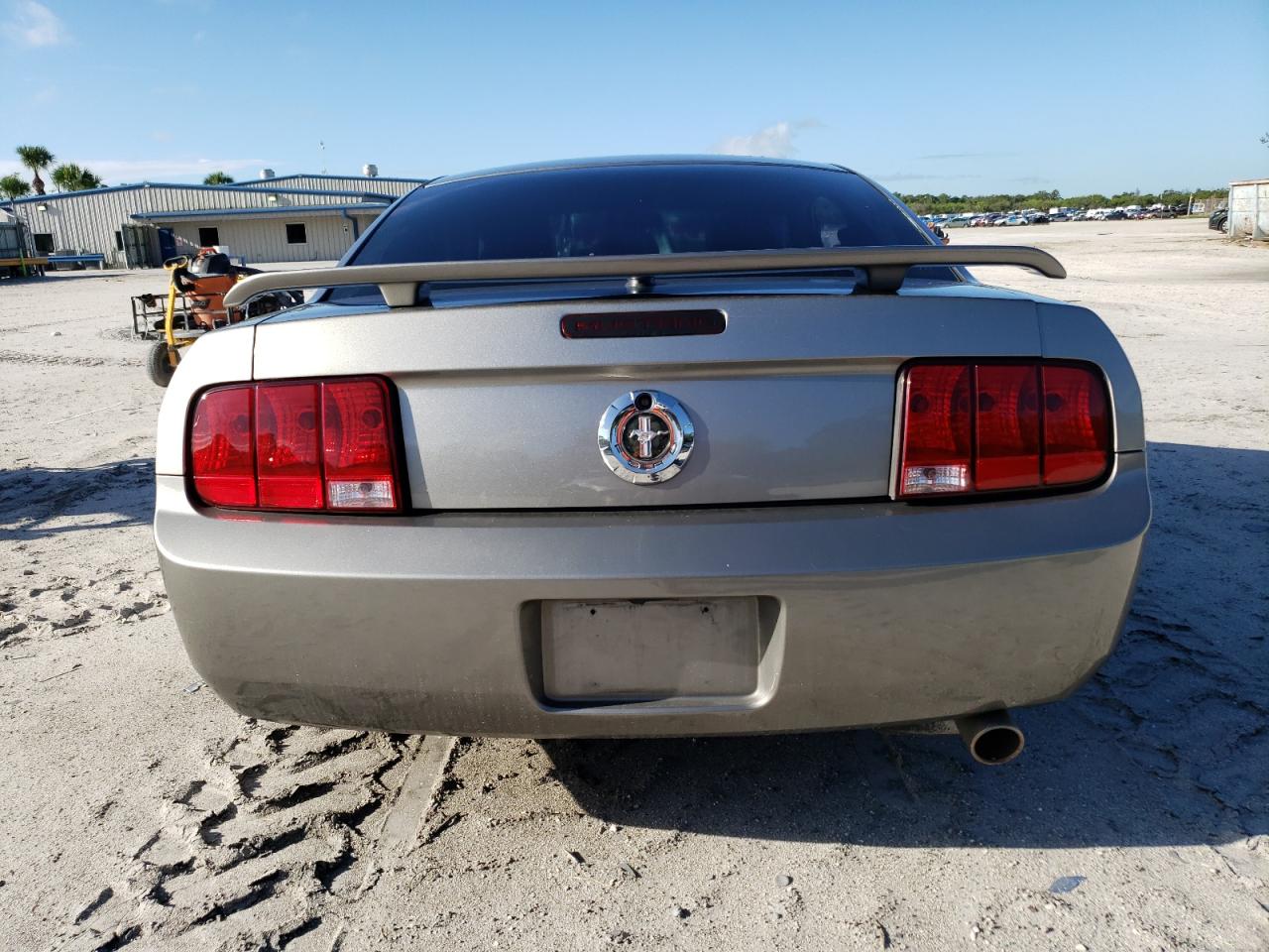 1ZVHT80N285117515 2008 Ford Mustang