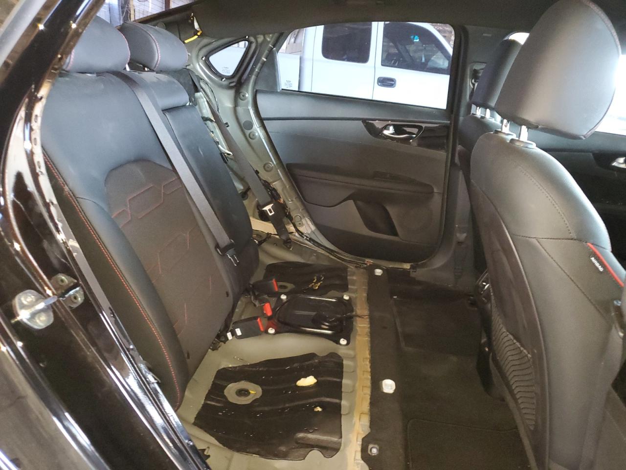 3KPF44AC4NE437982 2022 Kia Forte Gt