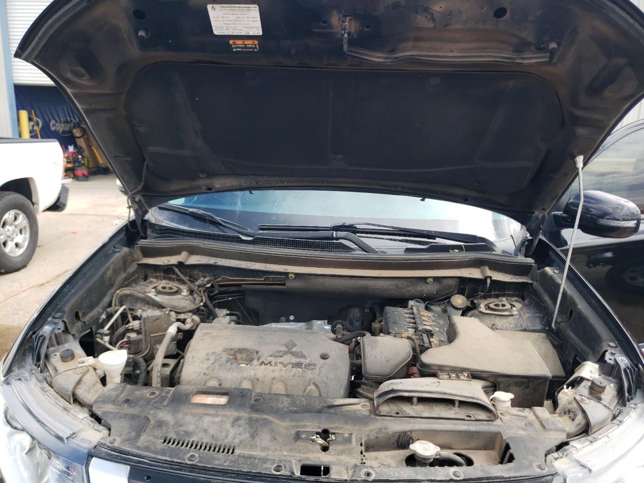 JA4AD3A37KJ001916 2019 Mitsubishi Outlander Se