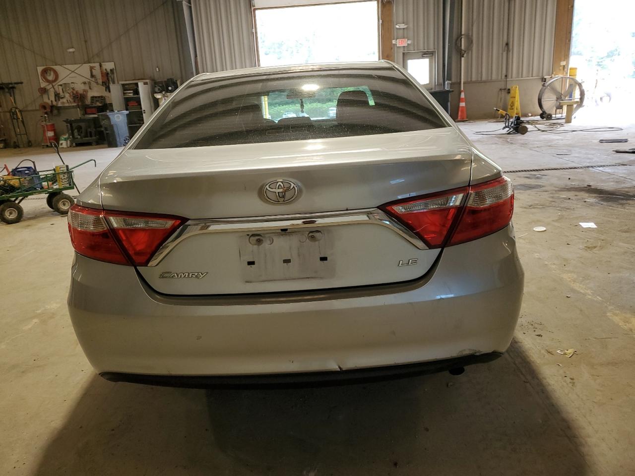 4T4BF1FK7FR481955 2015 Toyota Camry Le