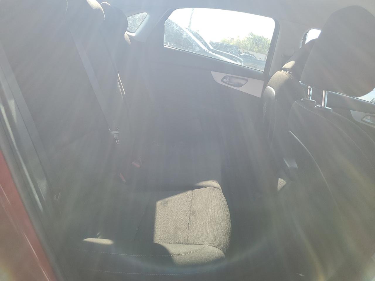 3KPF24AD9NE476016 2022 Kia Forte Fe