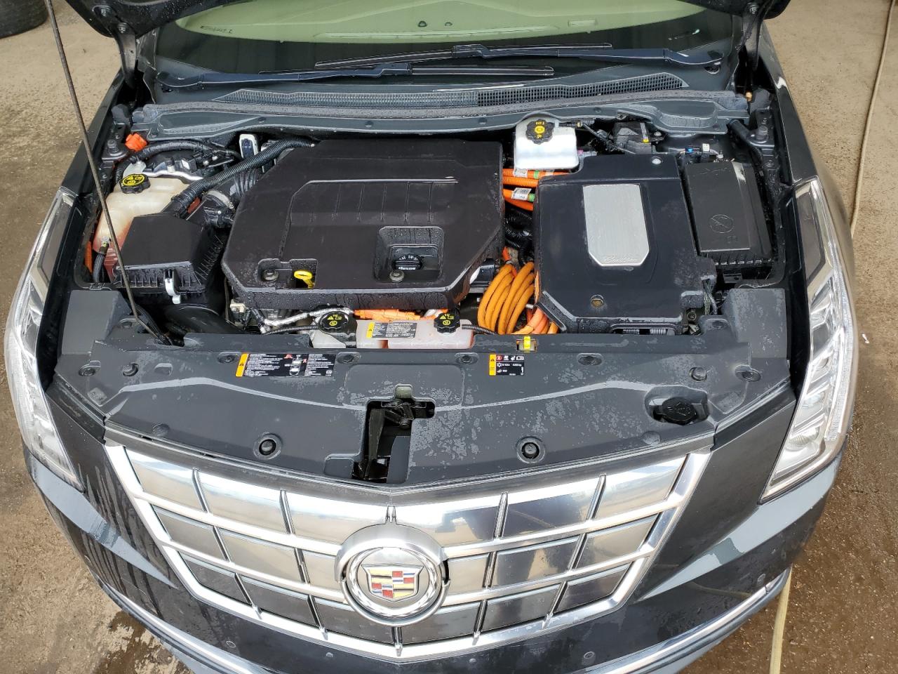 1G6RM1E42EU601068 2014 Cadillac Elr Luxury