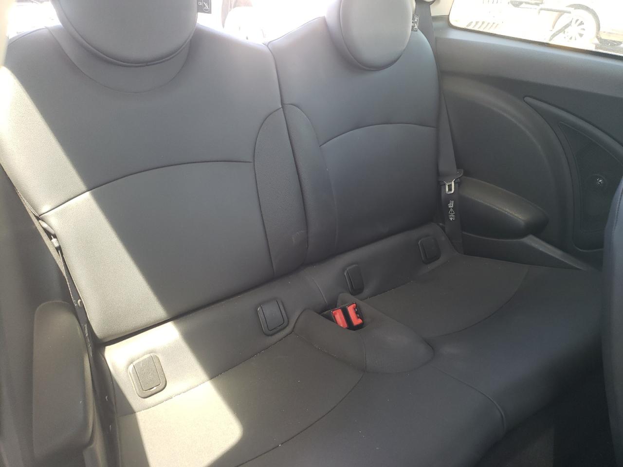 WMWSV3C59BTY12723 2011 Mini Cooper S