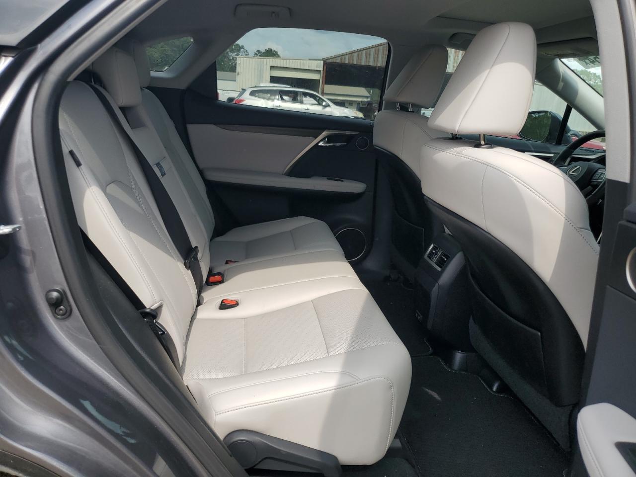 2T2HZMAA2MC198045 2021 Lexus Rx 350