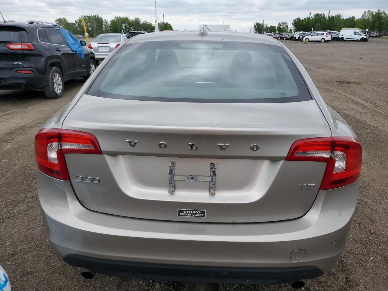 2012 Volvo S60 T5 vin: YV1622FS3C2135145