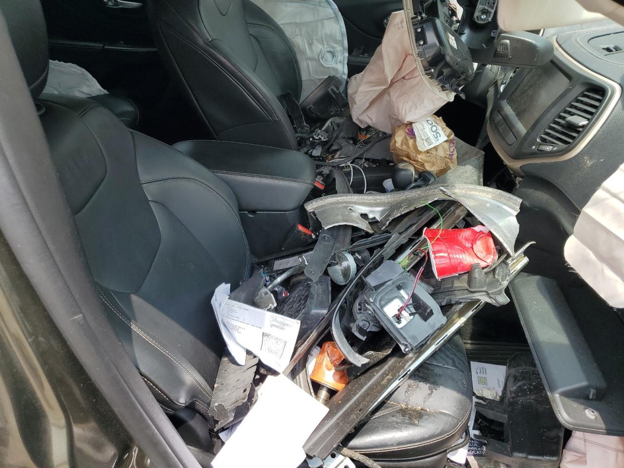 1C4PJMDB2FW650310 2015 Jeep Cherokee Limited