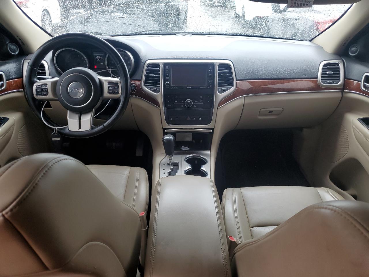 1J4RR5GT8BC501319 2011 Jeep Grand Cherokee Limited