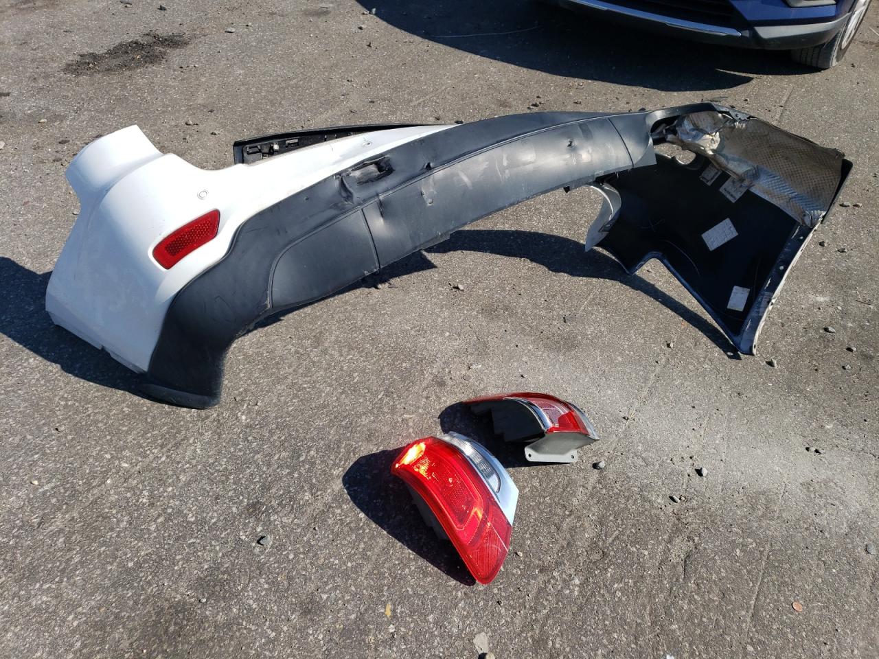 1C4RJEAG7HC965526 2017 Jeep Grand Cherokee Laredo