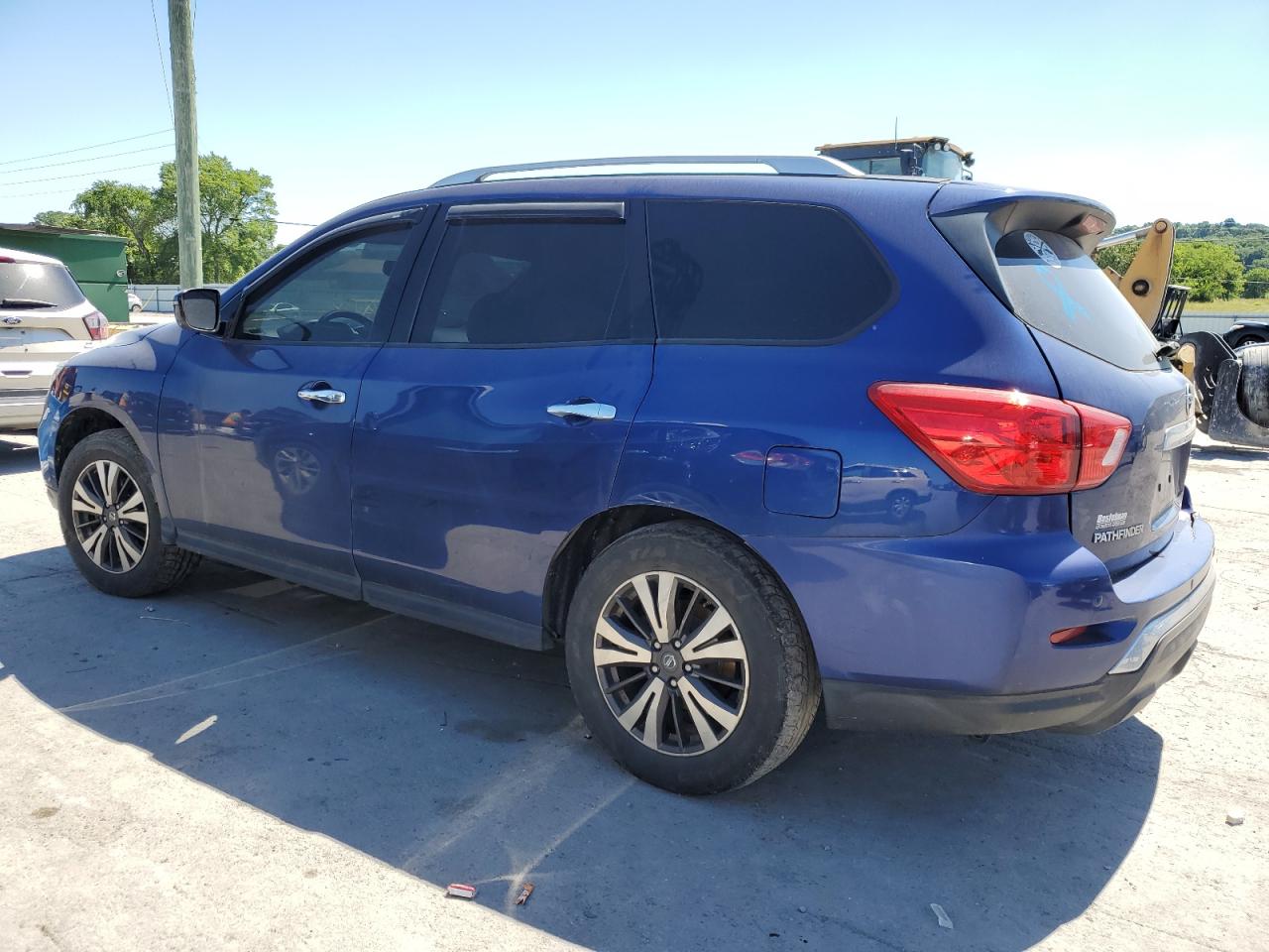 2017 Nissan Pathfinder S vin: 5N1DR2MN3HC654179